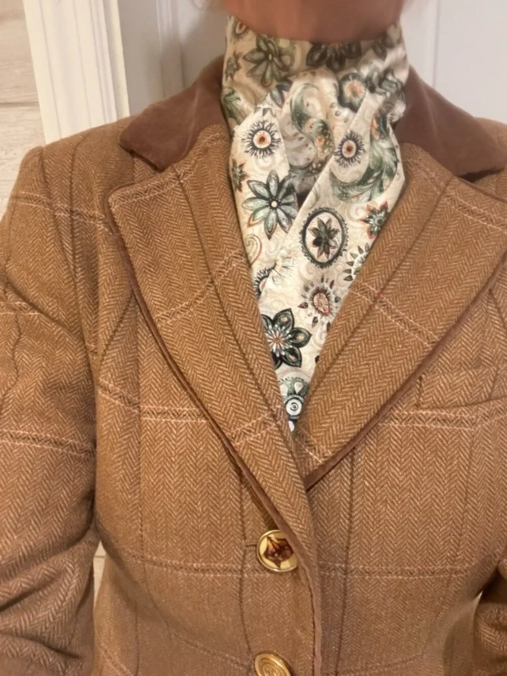 Classic Shaped Floral Paisley Tribal Equestrian Fox Hunting Stock Tie